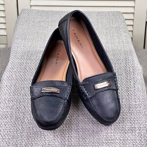 Tahari Marilu Black Pebbled Leather Loafers Slip-On Flats Shoes Women’s Size 8